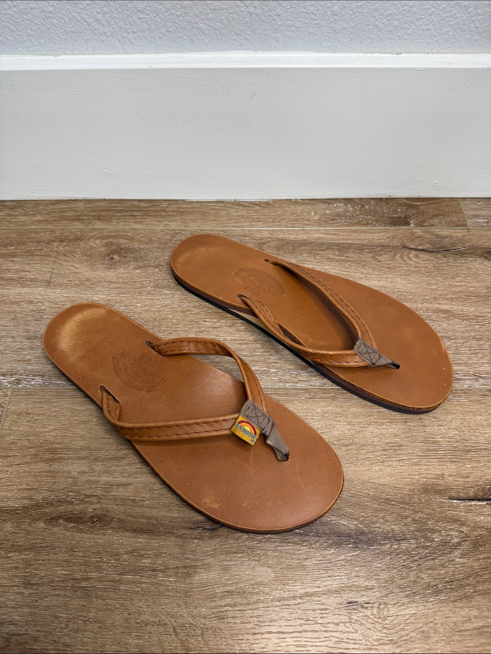 Rainbow Brown Flip flops size 8 - Picture 2 of 7